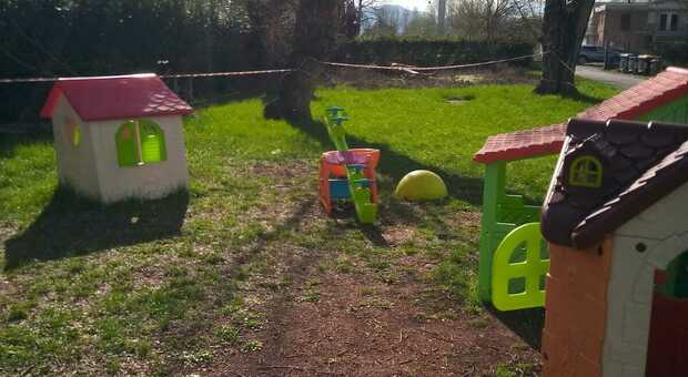 Il parco giochi della scuola infantile e materna