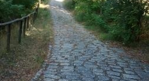 Choc a Pietrelcina, i sentieri di San Pio nell’abbandono