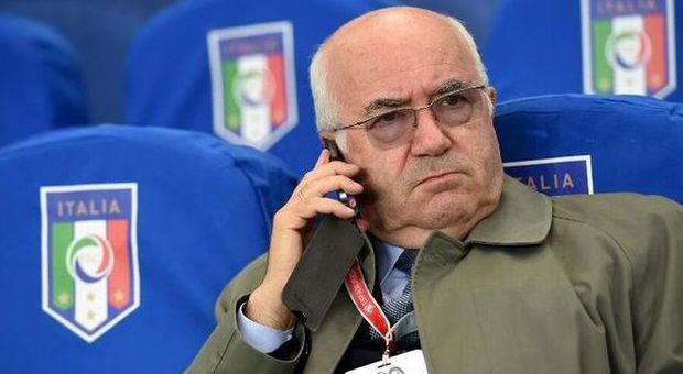 Scommesse, Tavecchio: «Noi parte lesa, il calcio non viene aiutato da questi scandali»