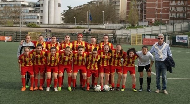 Coppa Campania calcio femminile Al «Superga» vincono Le Streghe