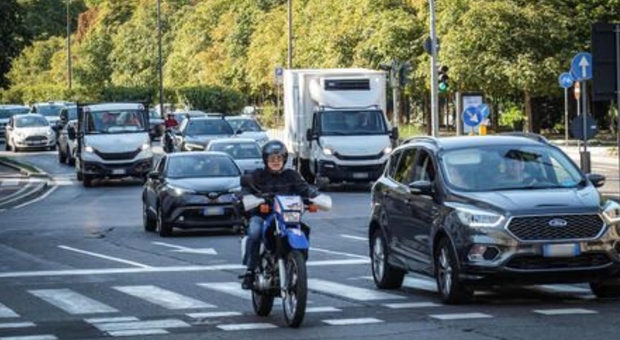 Milano, Sala: «Il limite dei 30 km/h non sarà in tutta la città»