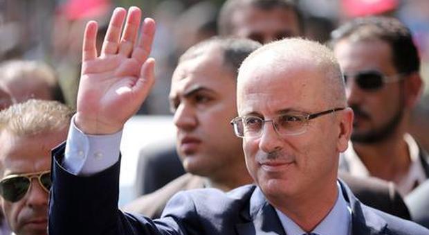 Si dimette il primo ministro palestinese Rami Hamdallah: Olp al lavoro per un nuovo esecutivo
