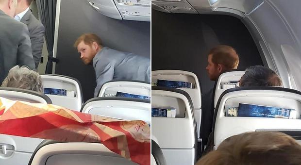 Il principe Harry “beccato” in partenza da Roma su un volo di linea. I social: «Ma era lui?». No comment da Londra