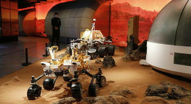 Marte, tre sonde in arrivo in dieci giorni: dai cinesi agli arabi, il perché di questo "assembramento" spaziale