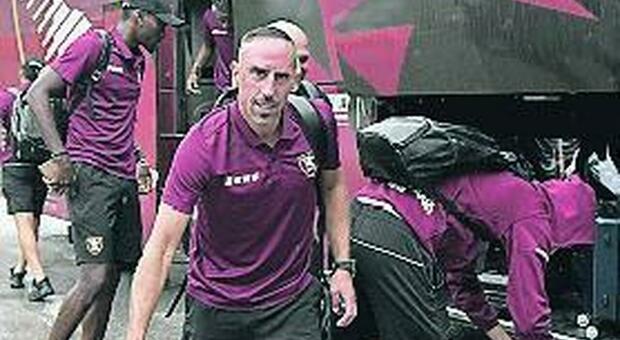Salernitana in ritiro in Austria: Ribery beniamino sotto la pioggia