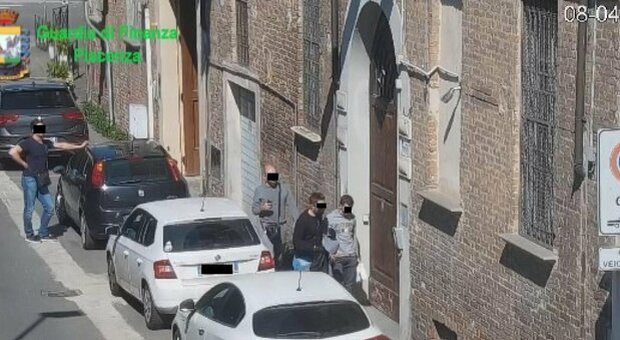 Carabinieri arrestati a Piacenza, indaga anche la procura militare