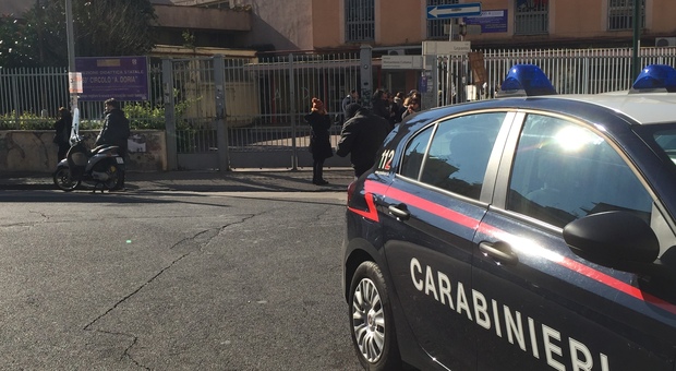 Napoli, docenti assenti e aule inidonee ai disabili: arrivano i carabinieri