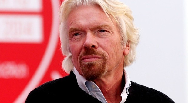 Coronavirus, Virgin Group in crisi: Richard Branson ipoteca la casa e il suo resort extralusso