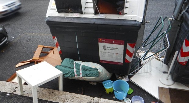 Roma, i cittadini bocciano trasporti e pulizia in un'indagine della scorsa estate