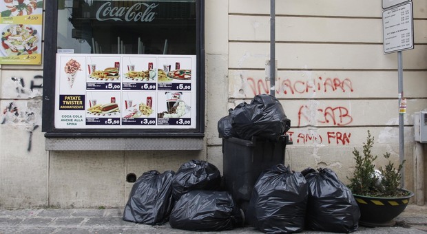 Crisi dei rifiuti a Caserta, sciopero scongiurato in extremis