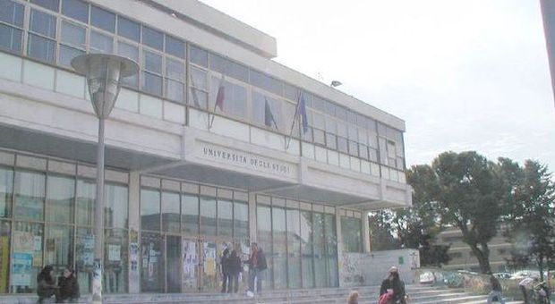 Università del Salento: 20mila pergamene di laurea non ritirate