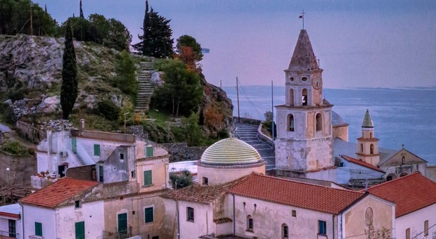Una veduta di Amalfi nella zona del Castello di Pogerola