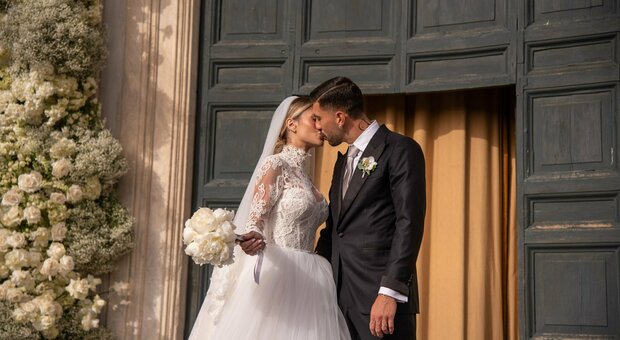 Mattia Zaccagni e Chiara Nasti, il matrimonio a Roma: i look, la chiesa e la location