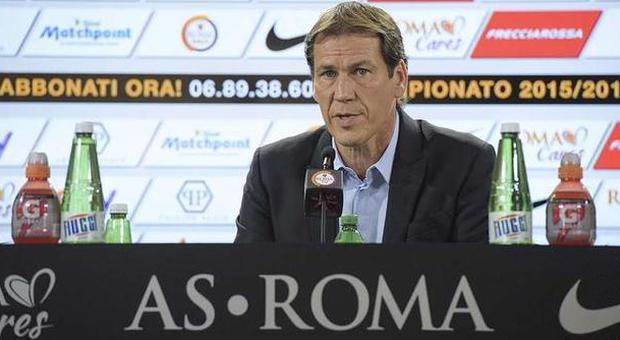 Roma, Garcia: «La prima è sempre importante. Il nostro destino è vincere. Totti e Dzeko insieme si può».