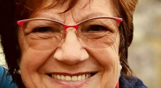 Pierina Paganelli uccisa a coltellate nel garage, sequestrato scarpe e abiti al vicino Louis: la svolta a Chi l'ha visto