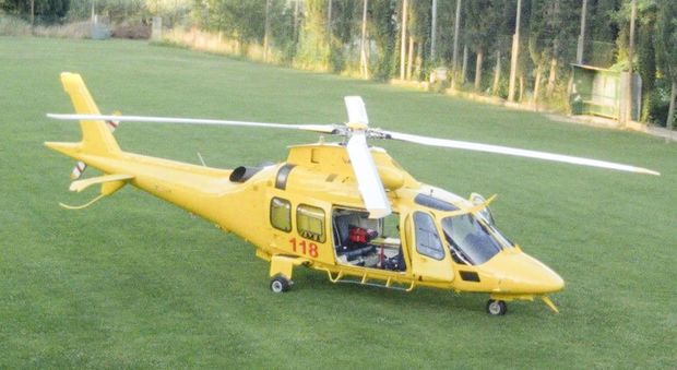 Rieti, cade deltaplanista: trasportato in elicottero all'ospedale de Lellis