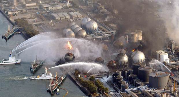 Fukushima, cinque anni fa la catostrofe nucleare: il Giappone si ferma per ricordare le 18mila vittime