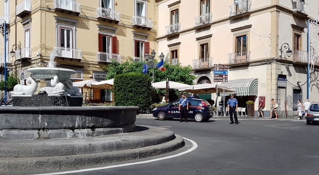 Aggredito per una lite stradale carabiniere in servizio nelle Marche: tre arrestati