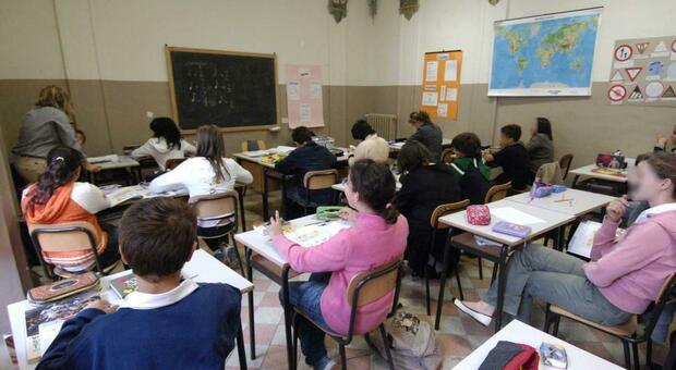 Scuola, slittano le iscrizioni all'anno 2025/26: domande dal 21 gennaio al 10 febbraio. La decisione del Mim