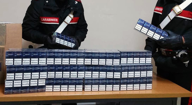 In auto con 20 chili di sigarette di contrabbando, arrestato 27enne a Napoli