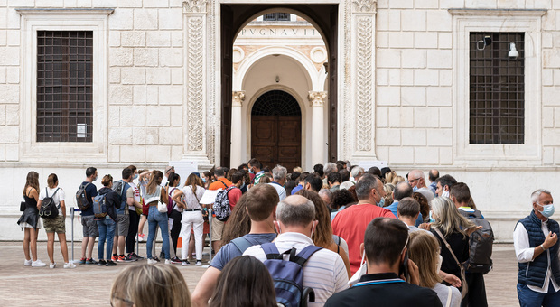 L'ingresso di Palazzo Ducale ad Urbino, sede della Galleria Nazionale delle Marche