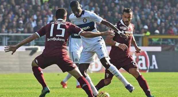 Verso Napoli-Inter, affaticamento per Kondogbia: in dubbio al San Paolo
