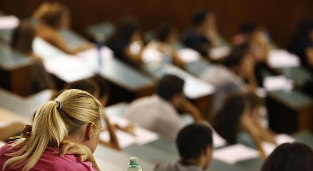 Università, Eurostat: Italia penultima in Europa per laureati. Fa peggio solo la Romania