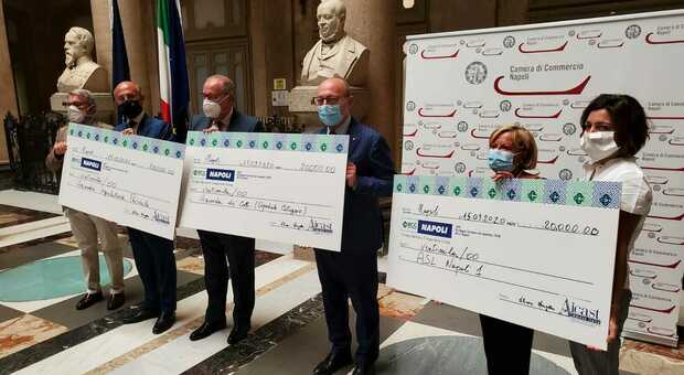 Napoli, consegnati in Camera di Commercio 60mila euro raccolti a favore della sanità in Campania