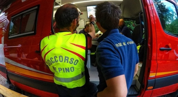 Precipita nella forra del torrente, tragedia in Trentino: escursionista morto nel Sorna