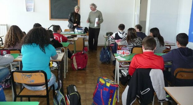 Ritorno a scuola, a Viterbo 1.300 supplenti già contattati: coperte tutte le cattedre. Boom di alunni disabili