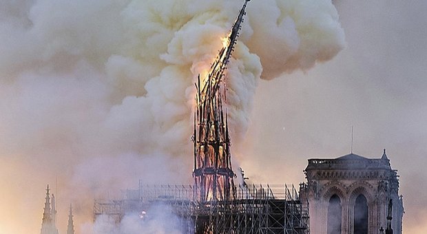 Notre Dame, il salvataggio questione di minuti: «Tutto si è giocato in un quarto d'ora»