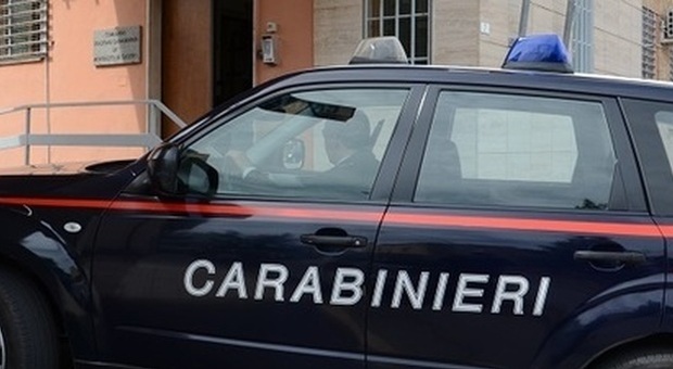 Rissa al lido di Montalto: cinque ragazzi denunciati dai carabinieri