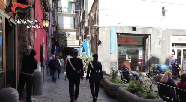Racket nelle pizzerie di Napoli, arrestati i tre esattori del clan Mazzarella