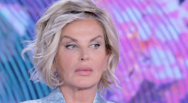 Dalila Di Lazzaro: altezza, peso, chi è, carriera, vita privata, Instagram