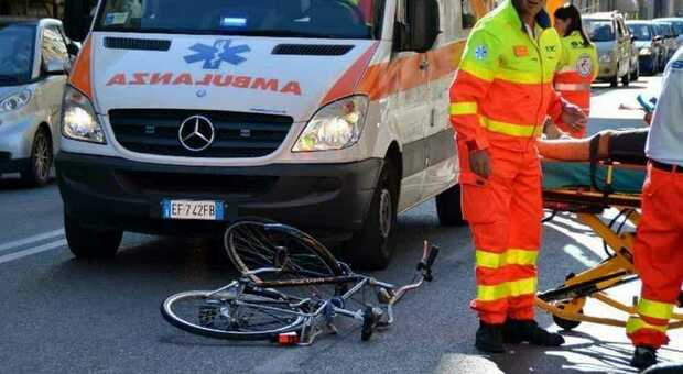 Incidente a Bellizzi sulla statale 18: ciclista travolto e ucciso da un'auto