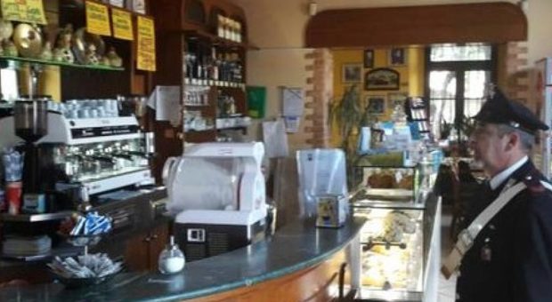 Coronavirus, controlli a Ercolano: multata caffetteria aperta senza autorizzazioni