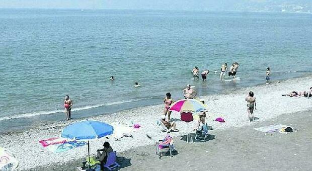 Una spiaggia di Salerno capoluogo
