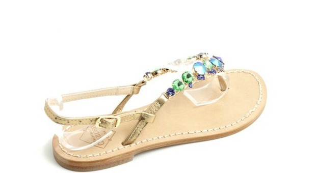 Imperdibili i sandali gioiello made in Capri