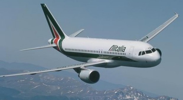 Salta la cordata salva-Alitalia Atlantia: non ci sono le condizioni