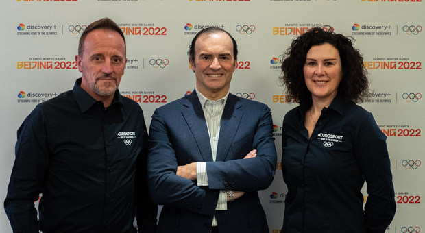 Da sinistra a destra: Fulvio Valbusa, Alessandro Araimo (Amministratore Delegato Discovery Italia) e Daniela Merighetti