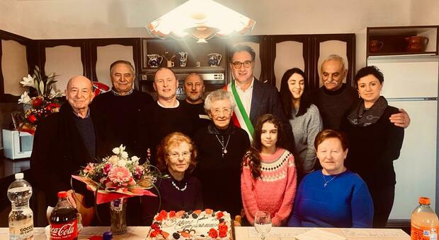 Ceolini festeggia i 100 anni di Lisetta Visentin