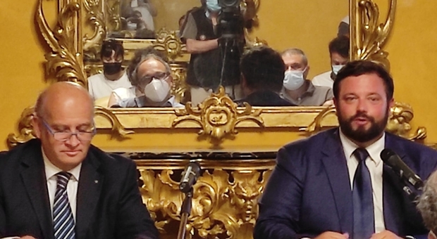 Gino Sabatini (presidente Camera di commercio Marche) e Mirco Carloni (vicepresidente Regione Marche)