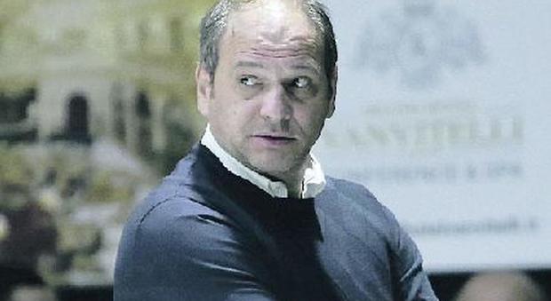 La Juvecaserta riparte da Gentile: «Coach Nando non si tocca»