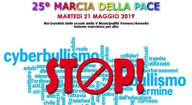 Marcia della Pace al Vomero, solidarietà per la prof di Palermo sospesa
