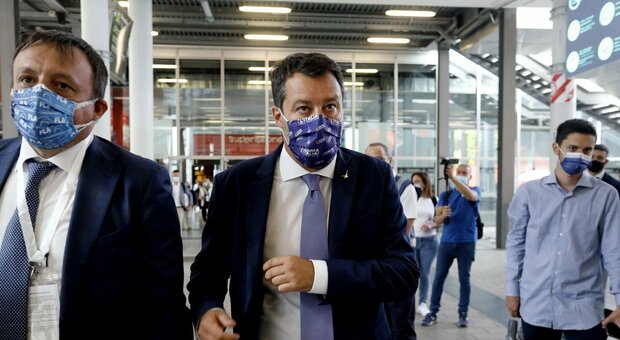 Salvini spiazza i suoi elettori: il 70% è per imporre le iniezioni