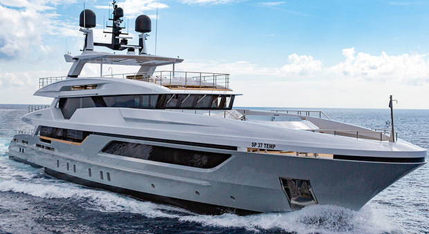 Silver Fox, yacht della famiglia T-Line di Baglietto