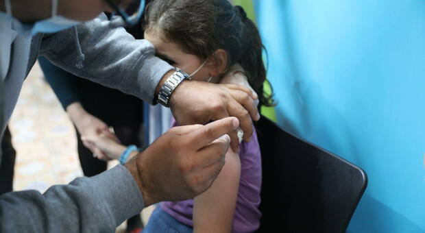 Campania, il vaccino ai bambini a rilento: ci sono solo 30 prenotazioni