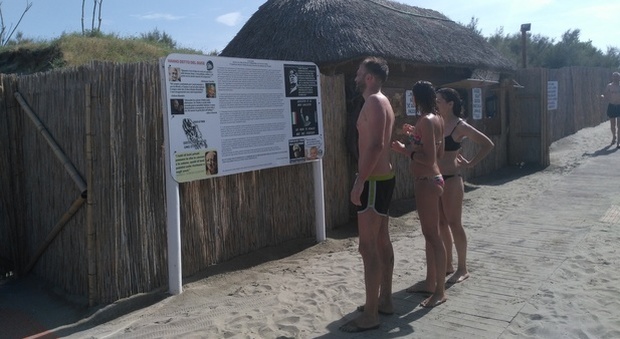 Chioggia, il prefetto: «Via dalla spiaggia ogni riferimento fascista»