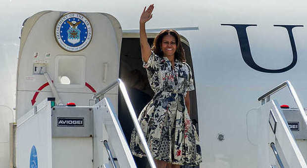 Il saluto di Michelle Obama prima di lasciare Venezia