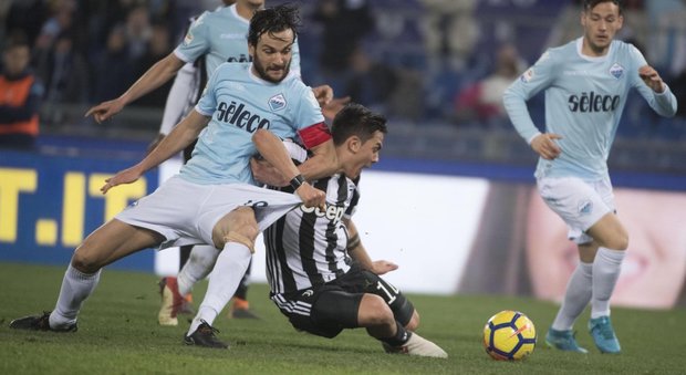 La Juventus non molla mai: Lazio ko, decide Dybala all'ultimo respiro